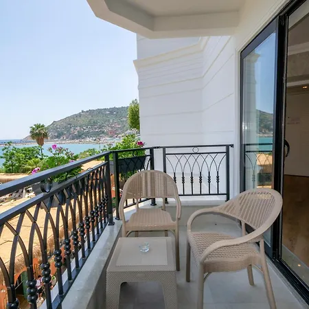 Hotel Demanor Adult Only *