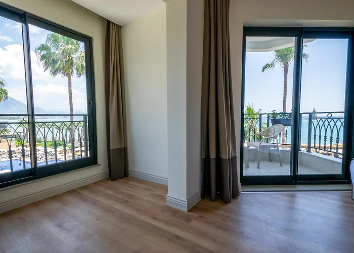 Demanor Adult Only Hotel